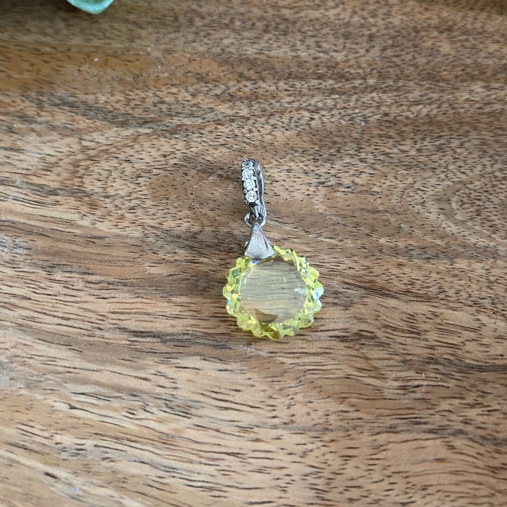 Pendant